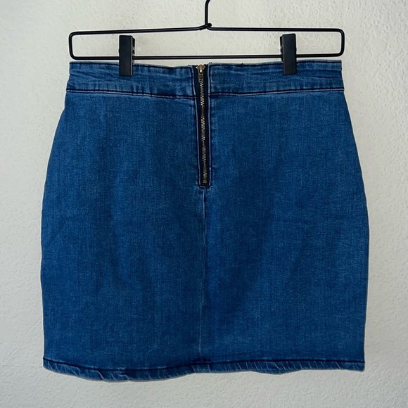 Stretchy Denim Mini Skirt - Picture 3 of 4